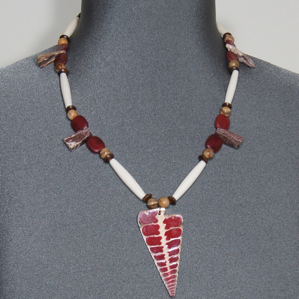 Beaded necklace